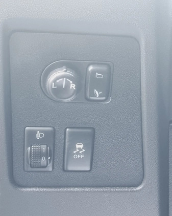 Nissan Qashqai+2 cena 39900 przebieg: 189000, rok produkcji 2012 z Łask małe 121